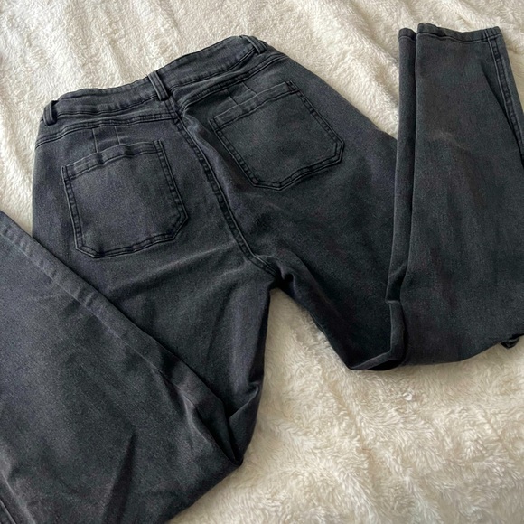 Grey cargo jeans